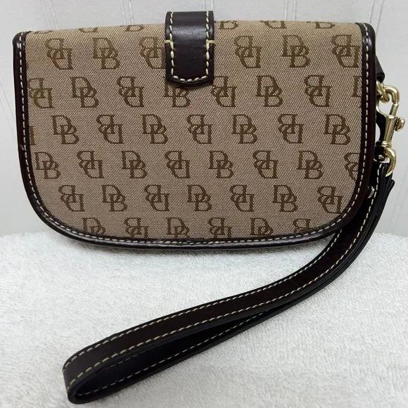 Dooney & Bourke Signature Brown Wristlet - Picture 3 of 6